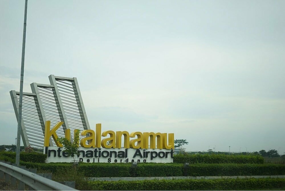 Hotel The Lively Hotel Kualanamu Airport Medan, North Sumatra, photo