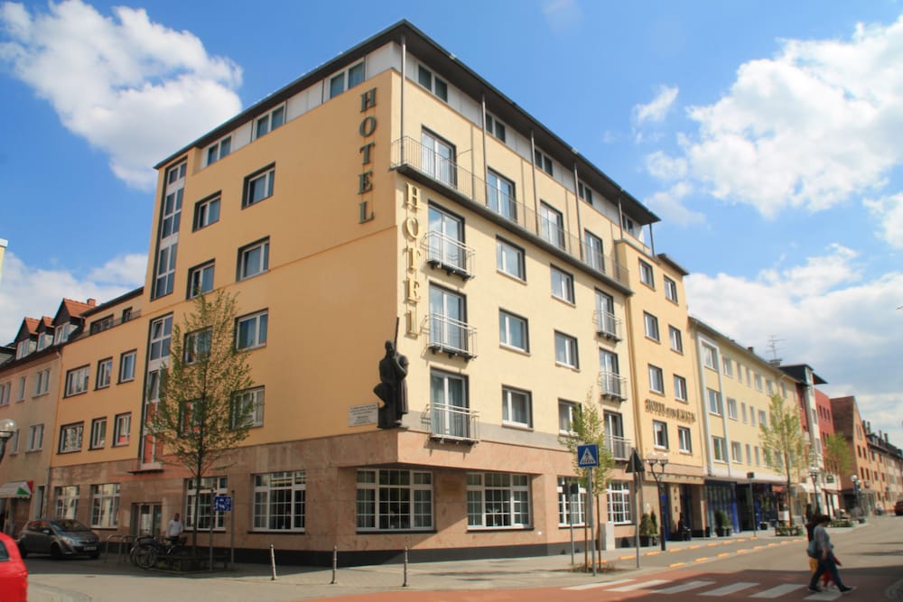 Фото Hotel Römerhof by Trip Inn