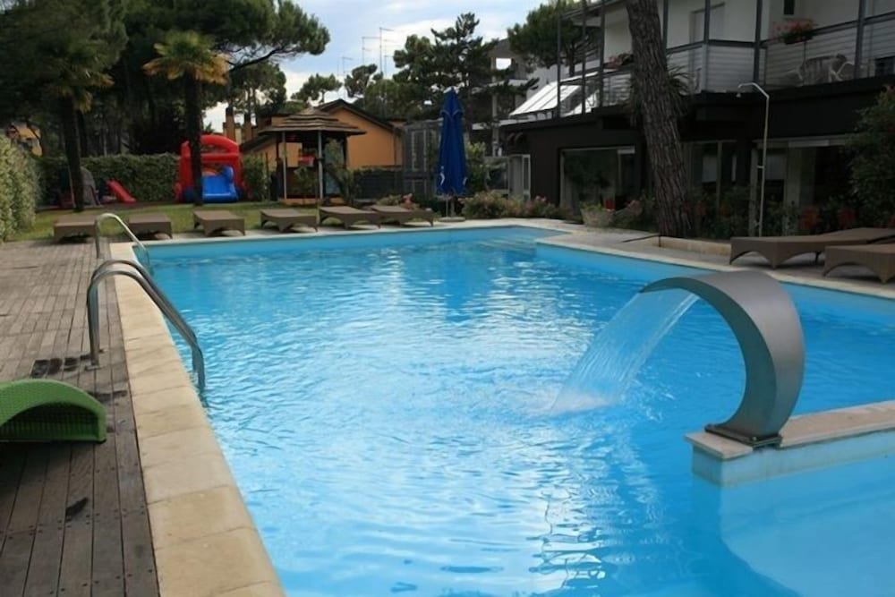 Фото Hotel Martini