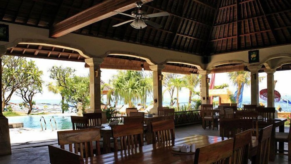 Фото Arya Amed Beach Resort and Dive Center