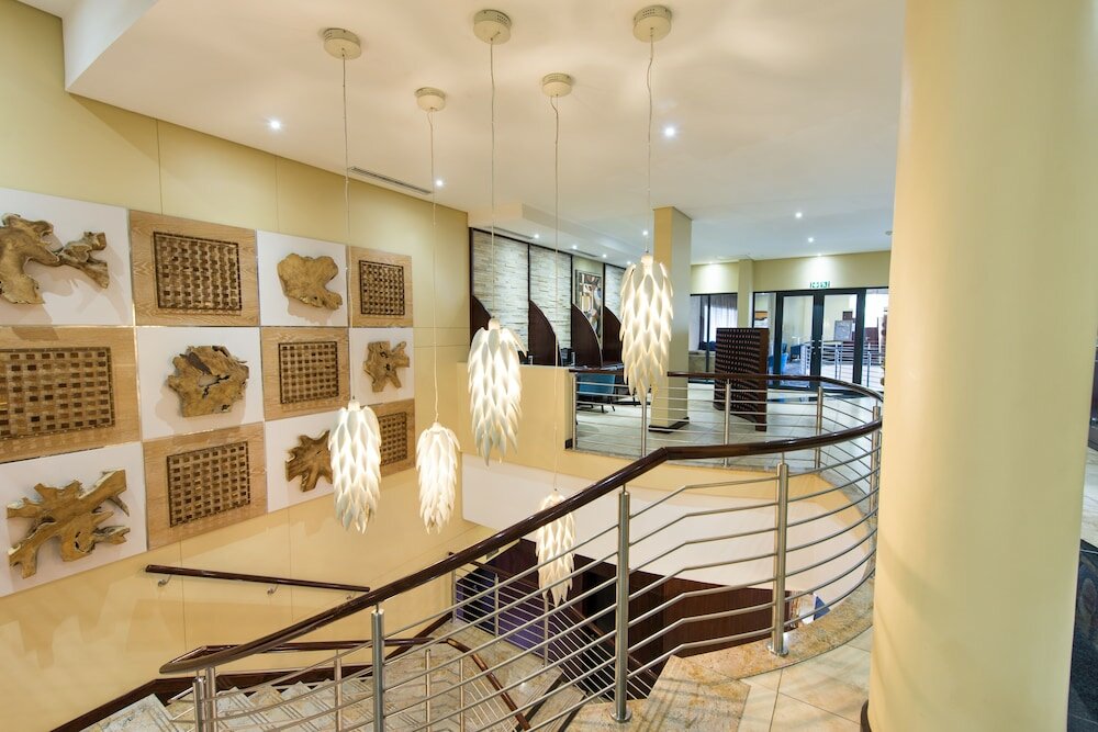 Фото Premier Hotel Or Tambo