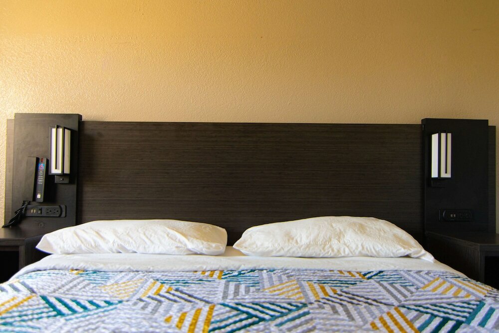 Фото Motel 6 Lantana, Fl