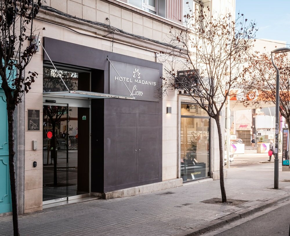 Фото Hotel Madanis Liceo