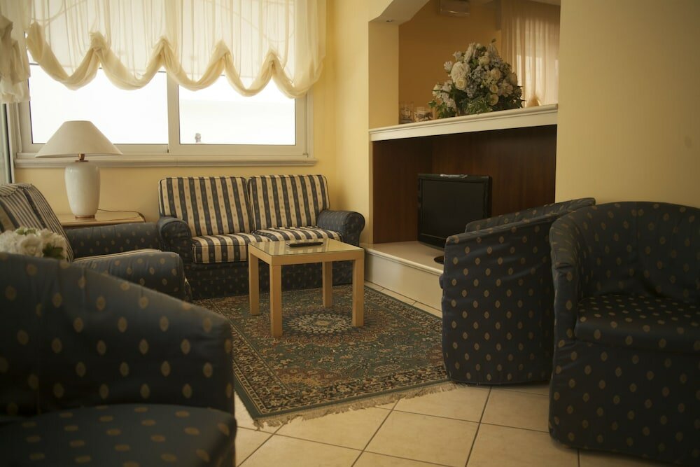 Фото Hotel Cannes Riccione