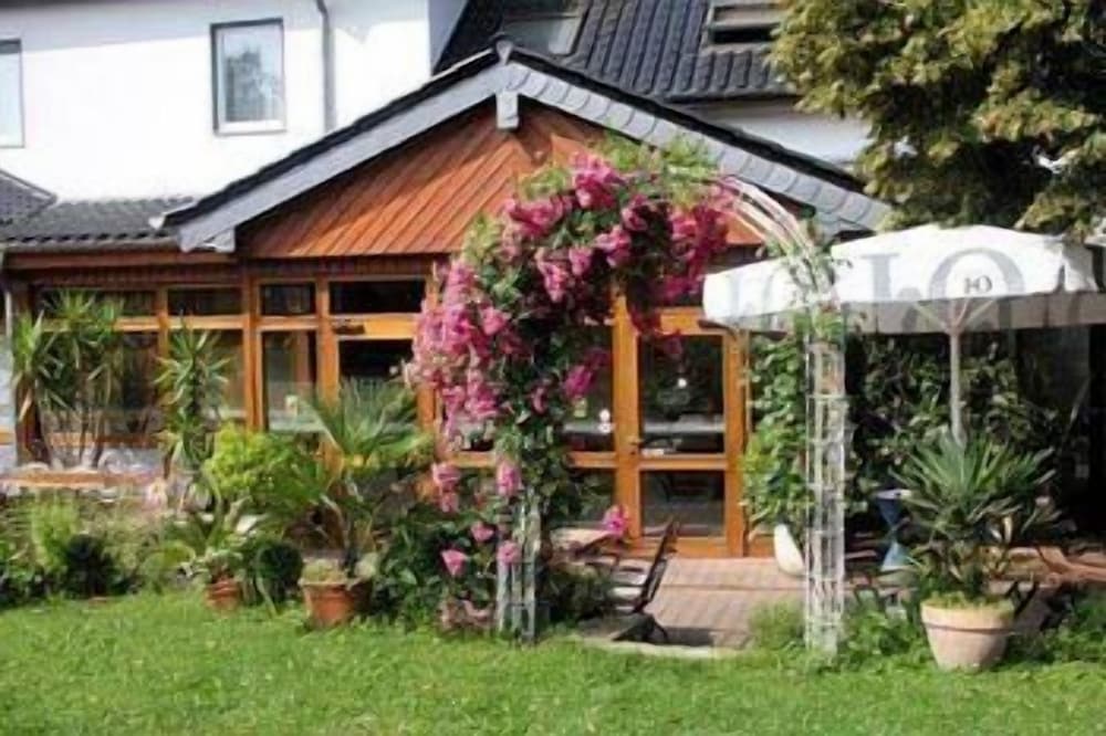 Фото Hotel und Restaurant Eurohof