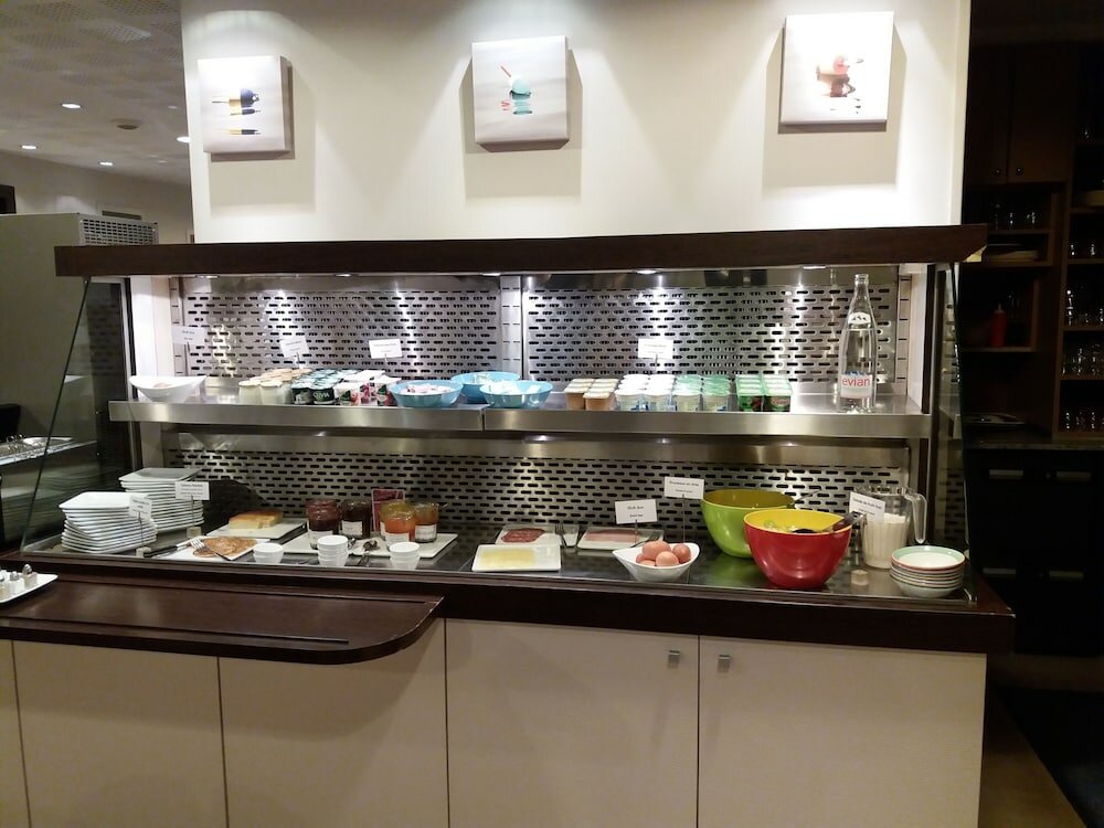 Фото Hôtel Kyriad Rennes Nord