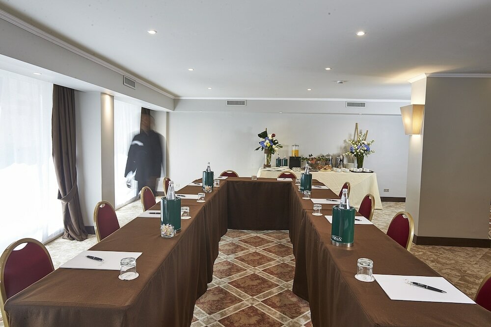 Фото Sina De la Ville