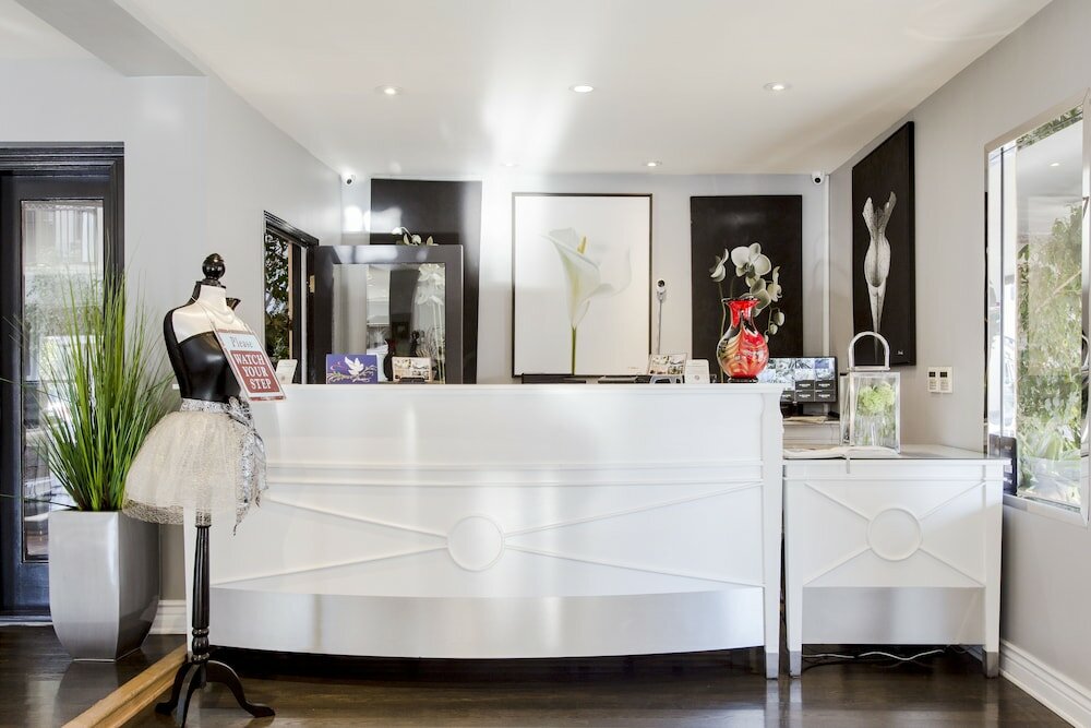 Фото L. A. Sky Boutique Hotel