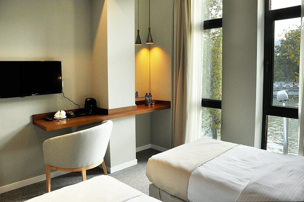 Фото Отель Just Inn Tbilisi