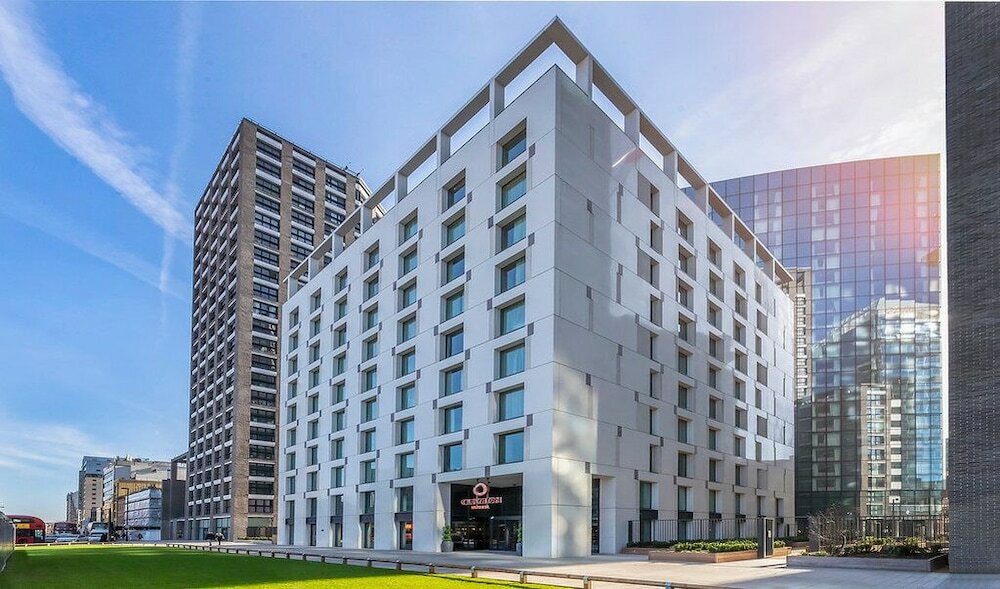 Фото Clayton Hotel City of London