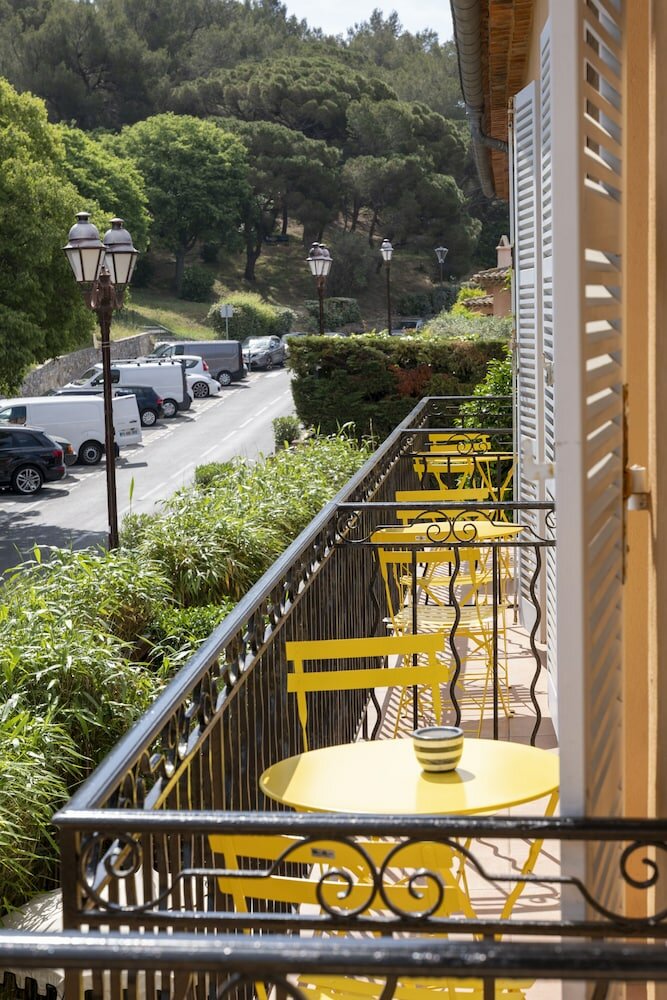 Фото Hôtel Le Y Saint-Tropez