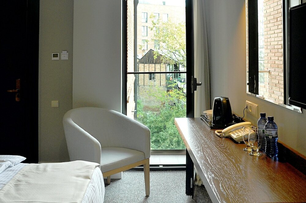 Фото Отель Just Inn Tbilisi