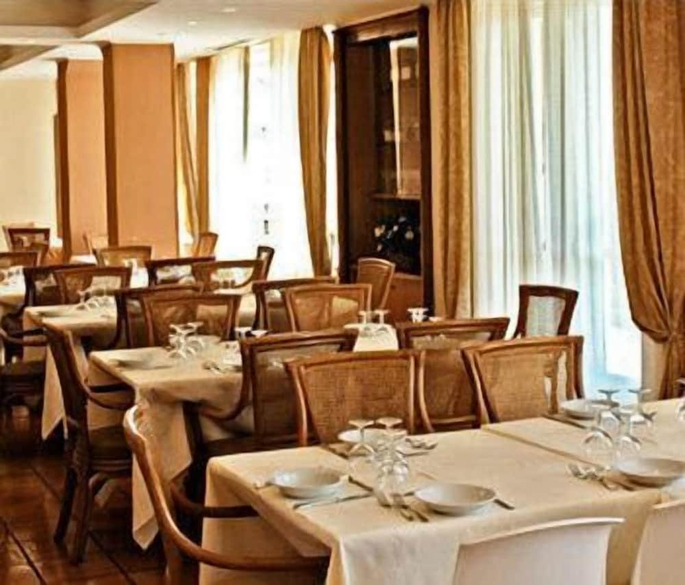 Фото Hotel Villa Eden