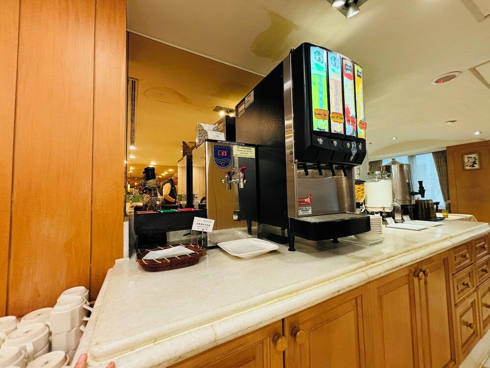 Фото Royal Seasons Hotel Taipei Nanjing West