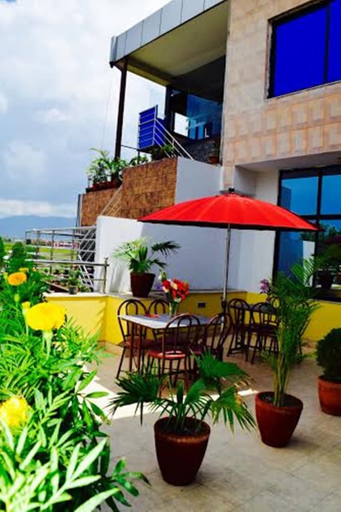 Фото отеля 5