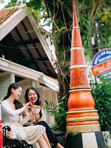 Внешний вид отеля Hotel Tugu Malang в Маланге, фото 5