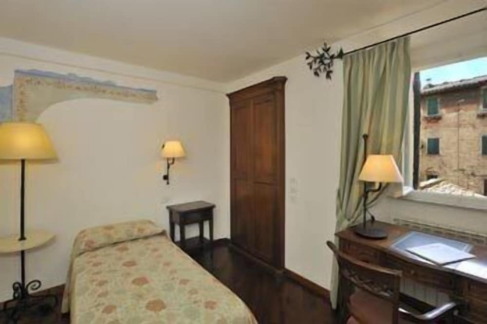 Фото Hotel Fortuna