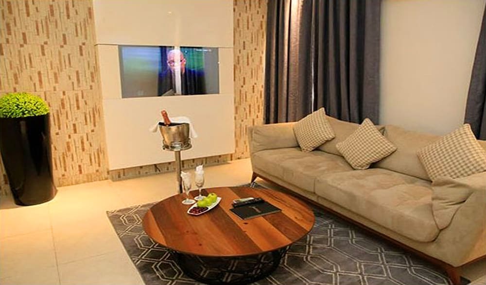 Фото Summerset Continental Hotel Maitama