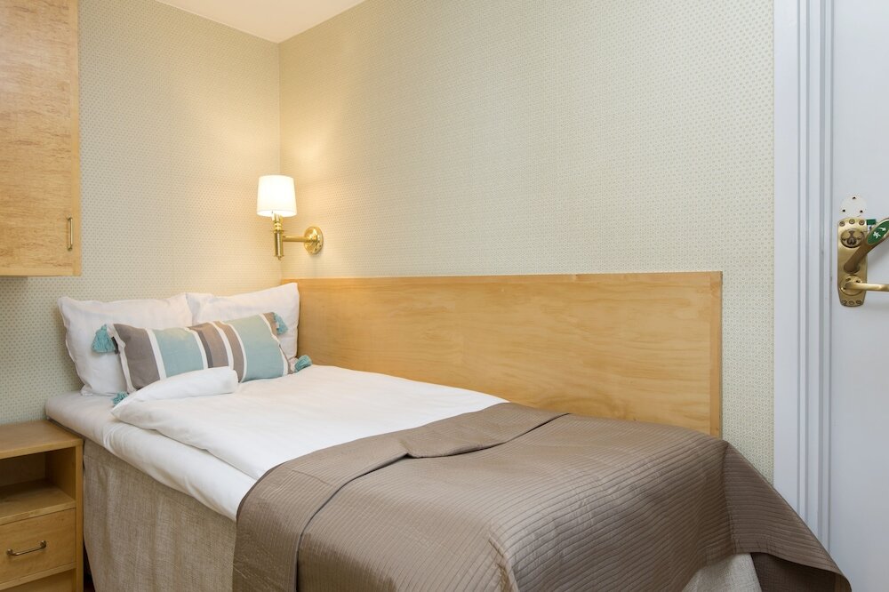 Фото Lady Hamilton Hotel