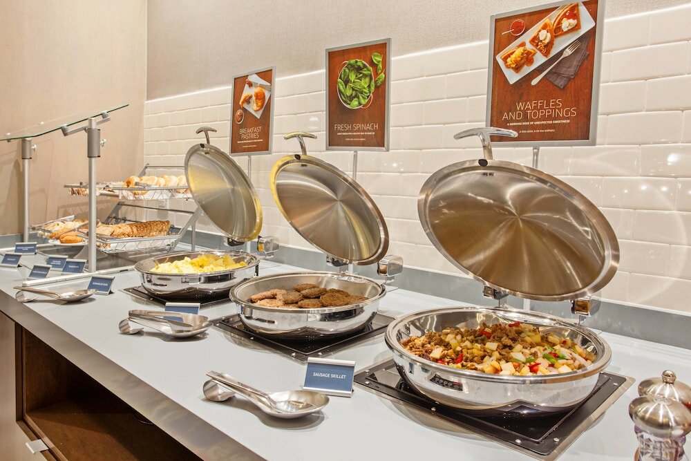 Фото SpringHill Suites by Marriott Huntington Beach Orange County