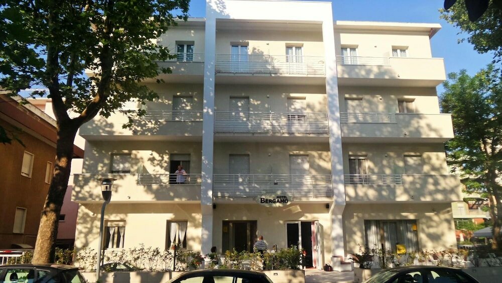 Фото Hotel Bergamo