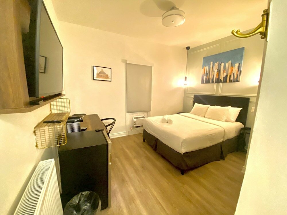 Фото Pembroke Inn