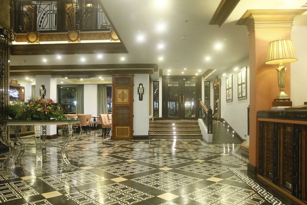 Фото отеля 2