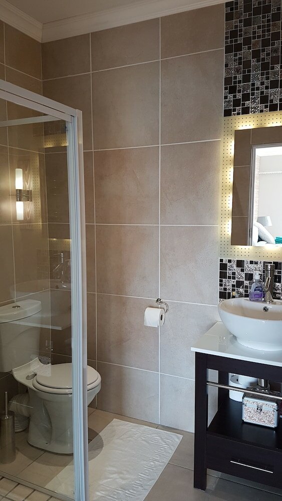 Фото Riverview Guesthouse