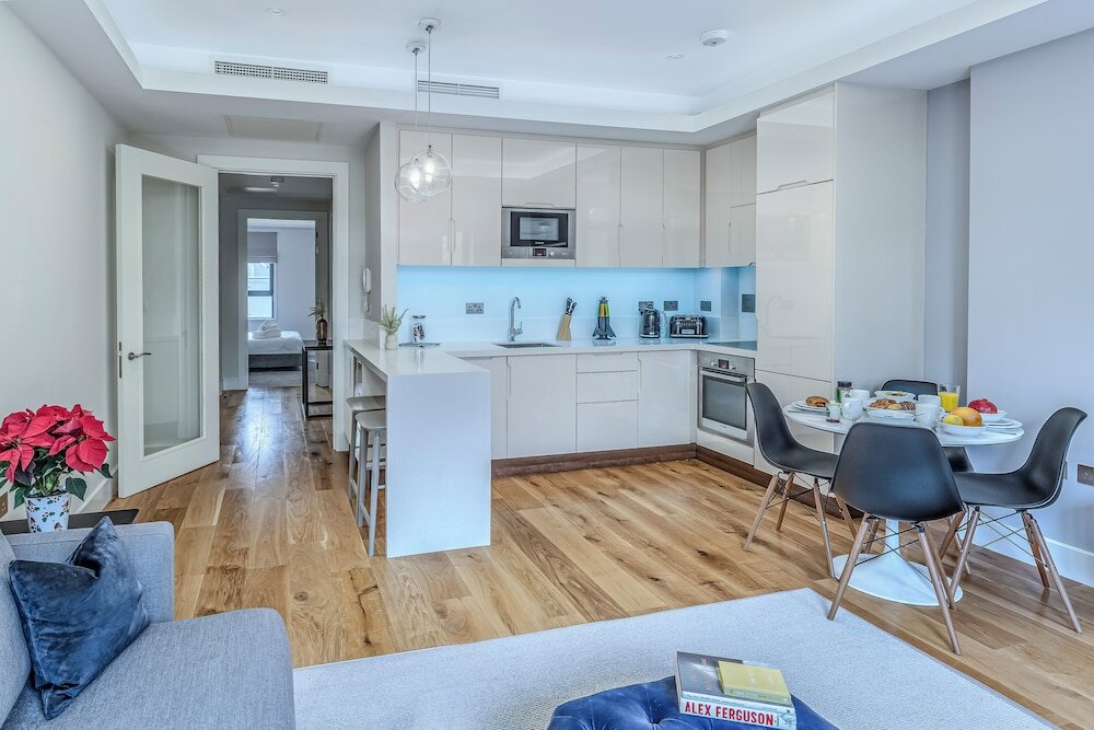 Фото Grays Inn by Q Apartments