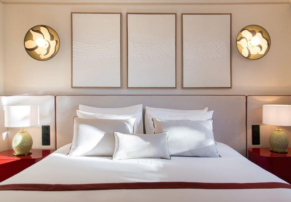 Фото Grand Hotel Roi Rene Aix en Provence Centre MGallery by Sofitel