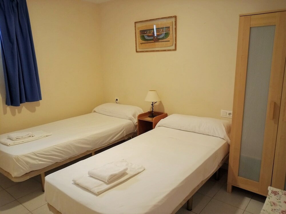 Фото Apartamentos Larga 70