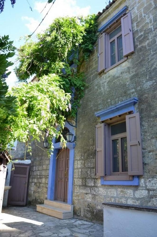 Фото Adatepe Otel