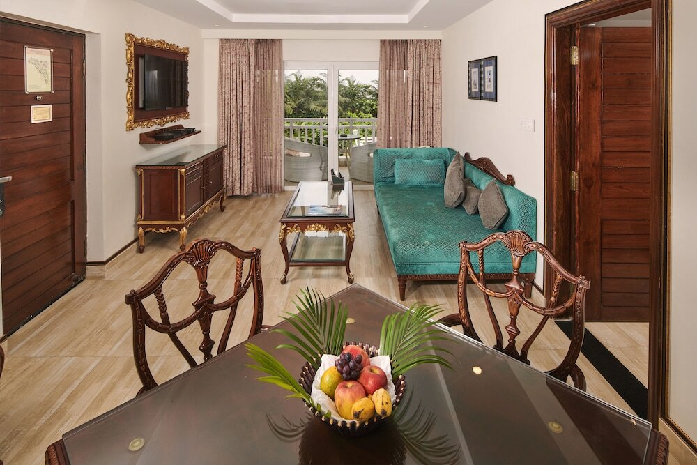 Фото Mayfair Heritage, Puri