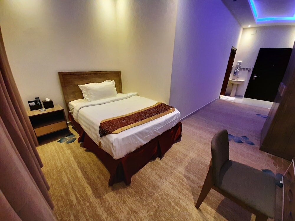 Фото Qasr Alshamal Hotel