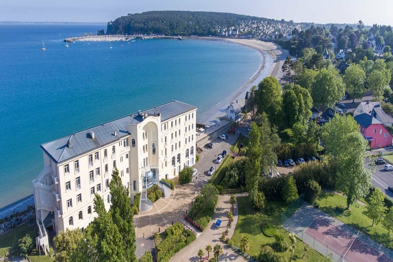 Фото Belambra Clubs Morgat - Le Grand Hotel De La Mer