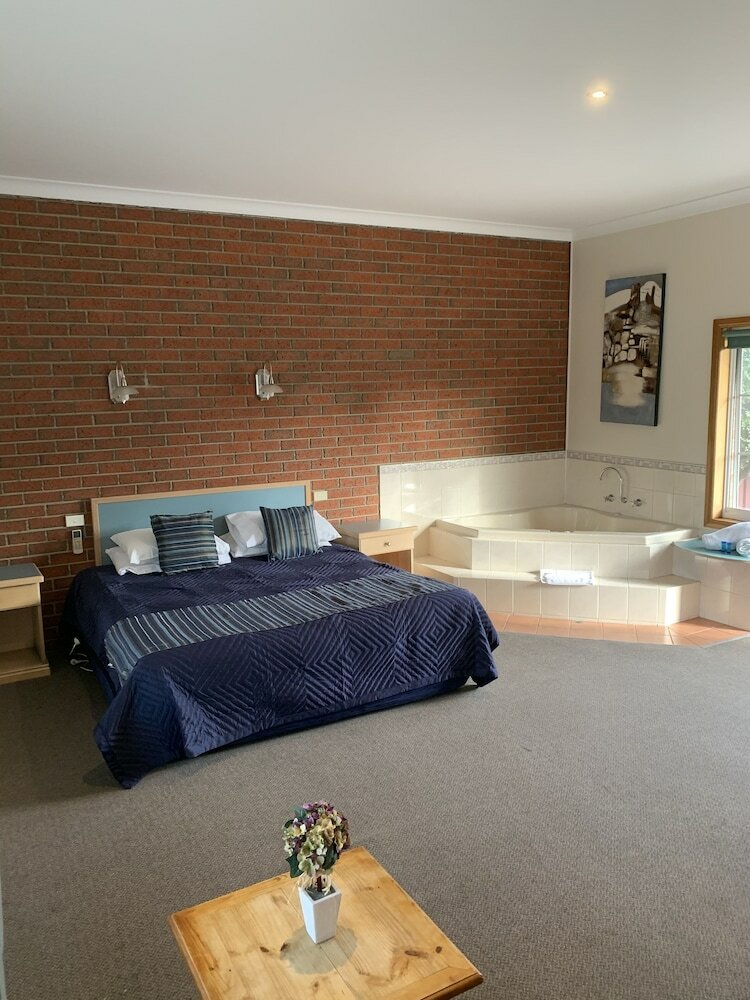 Фото Bairnsdale Tanjil Motor Inn