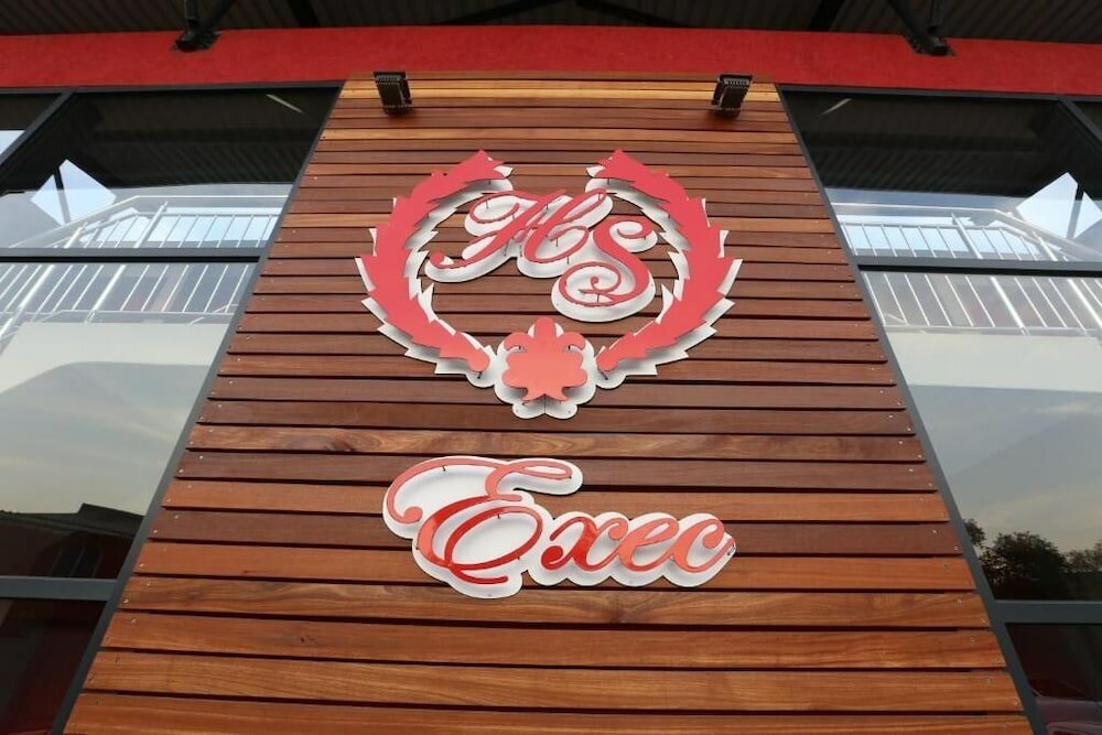 Фото Hotel Savoy and Conference Centre