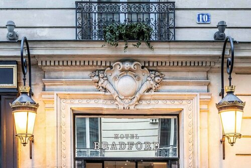 Внешний вид отеля Hotel Bradford Elysees в Париже, фото 3