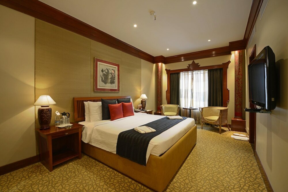 Фото Sun N Sand Hotel Mumbai