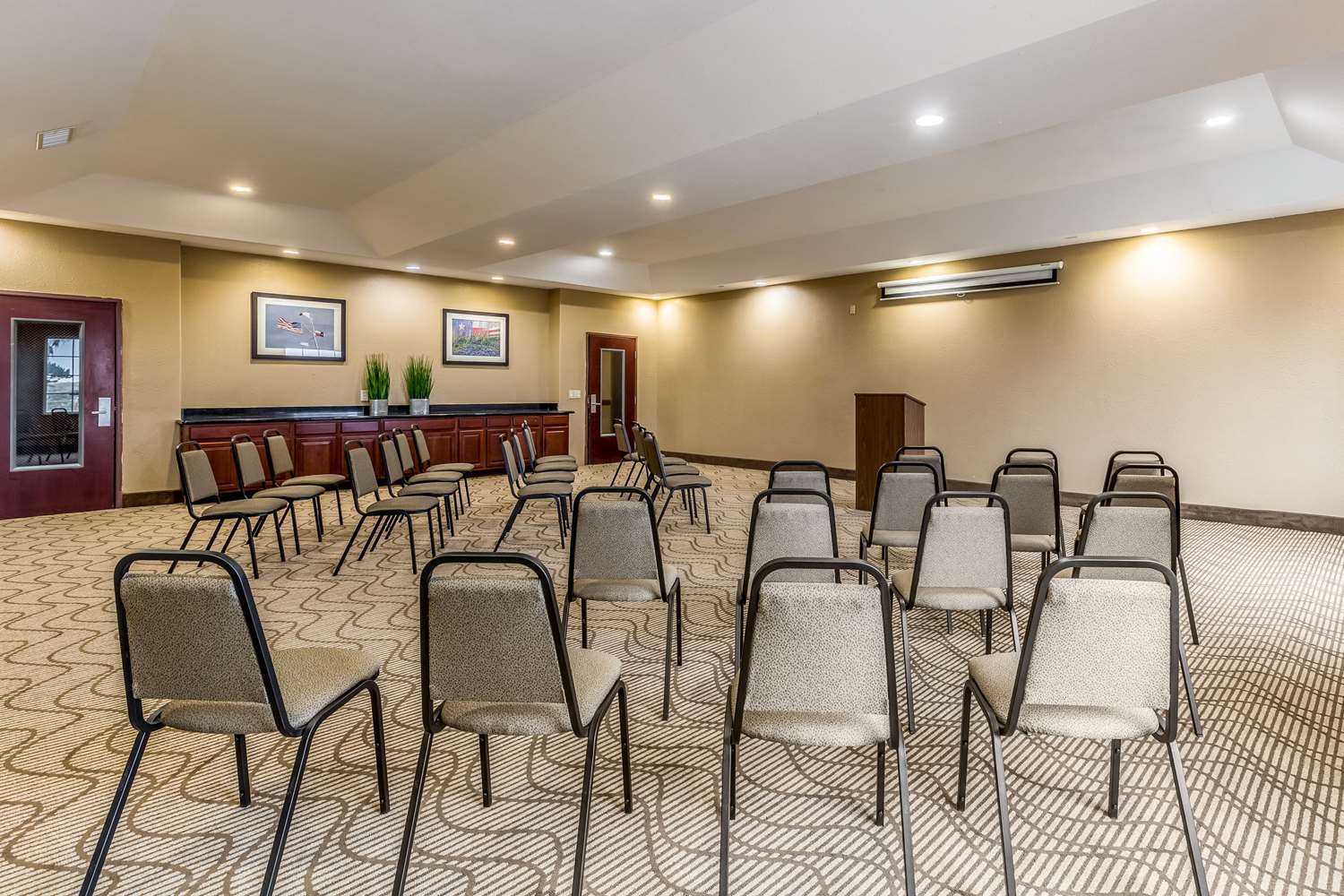 Фото Comfort Suites Galveston