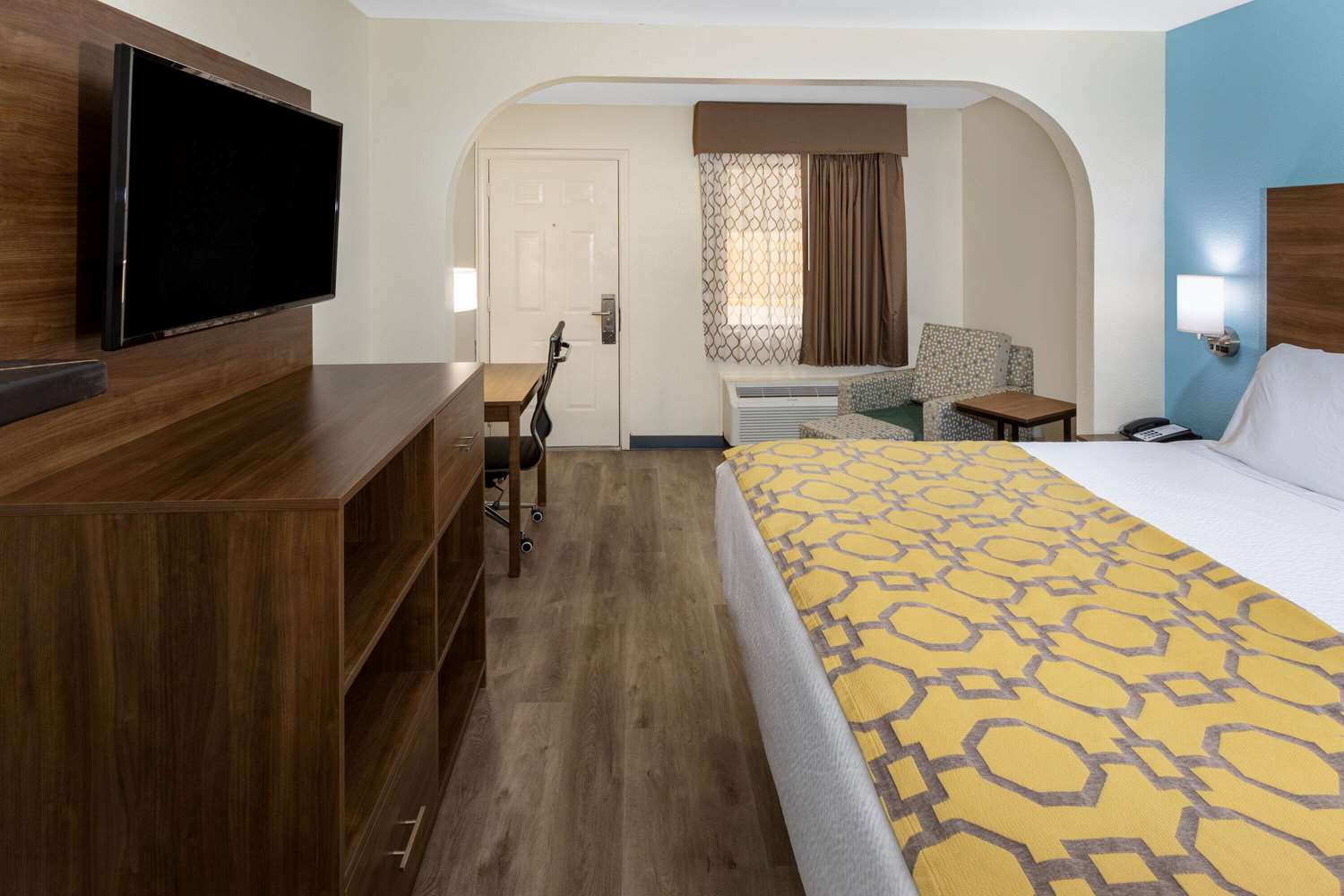 Фото Baymont by Wyndham Biloxi/Ocean Springs