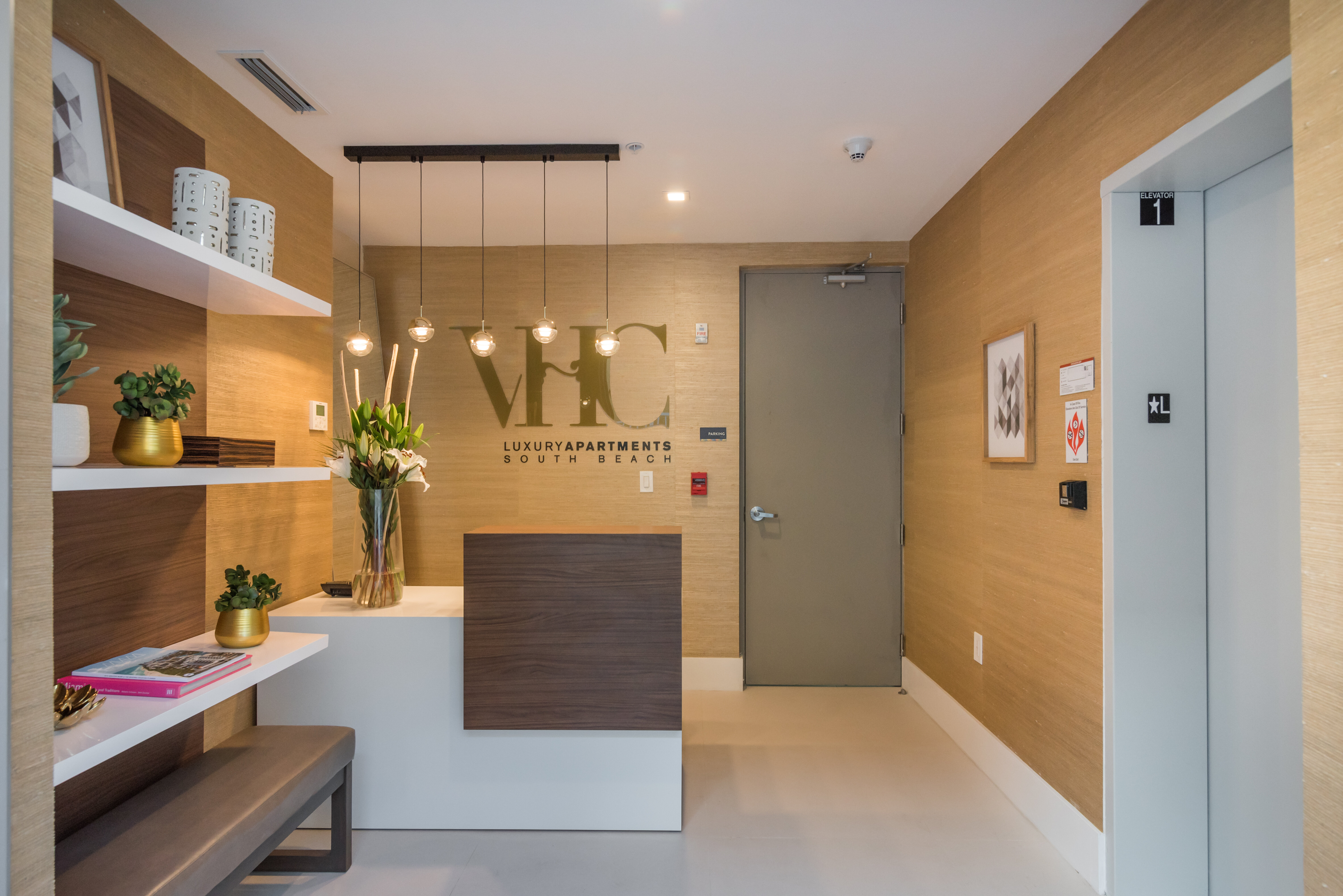 Фото Vhc Luxury Apartments