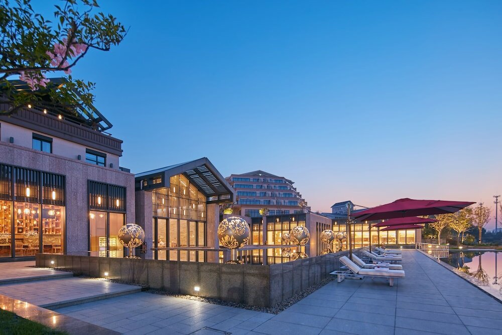 Фото Blossom Water Museum Hotel