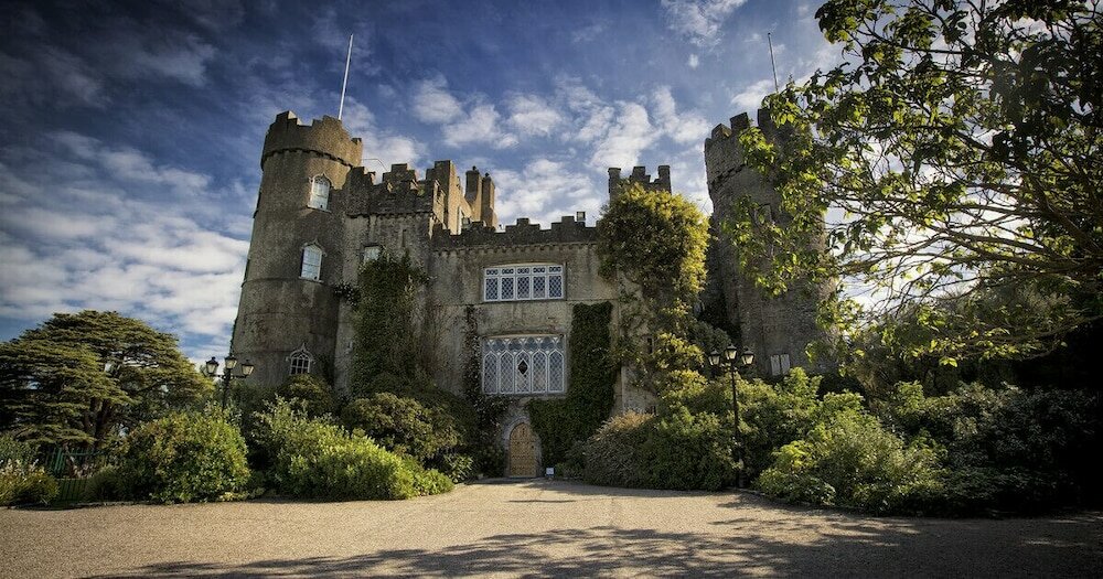 Фото Travelodge Plus Dublin City Centre