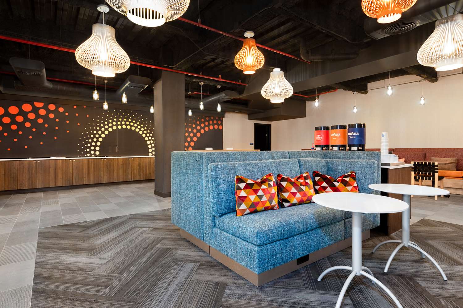 Фото Tru by Hilton Brooklyn