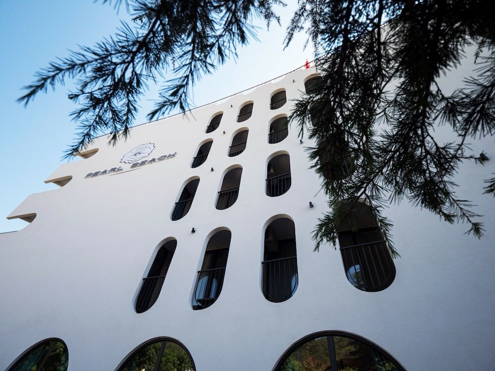 Фото Pearl Beach Hotel