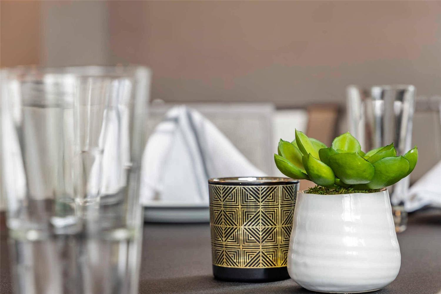 Фото Cambria Hotel Columbia Downtown The Vista