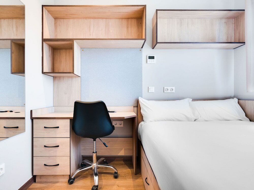 Фото Livensa Living Studios Malaga