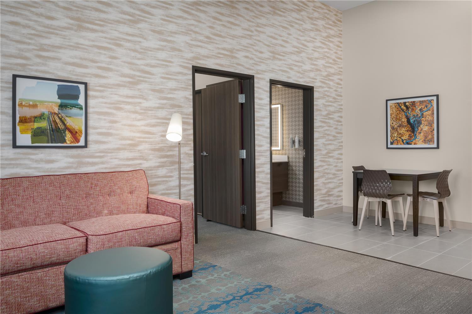 Фото Home2 Suites by Hilton Forrest City