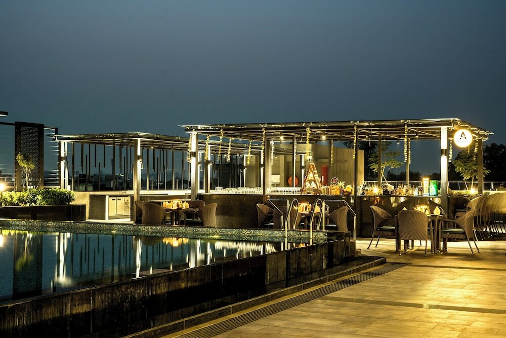 Фото Holiday Inn Lucknow Airport, an Ihg Hotel